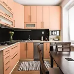 Flexihome Sk - Tolsteho - Free Parking On The Street - 2 Bedrooms Apartman Kassa