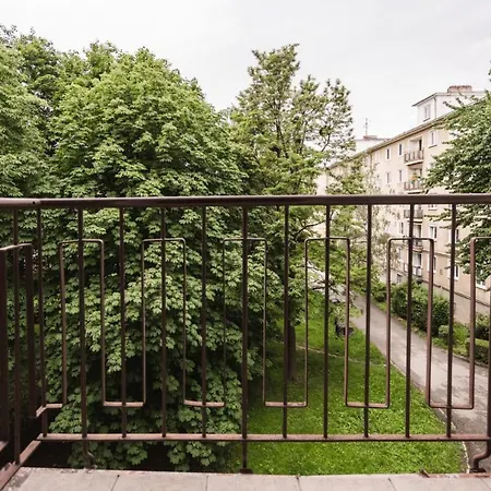 Flexihome Sk - Tolsteho - Free Parking On The Street - 2 Bedrooms Apartament *