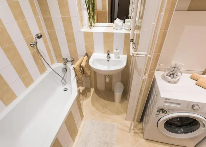 Flexihome Sk - Tolsteho - Free Parking On The Street - 2 Bedrooms 아파트 코시체