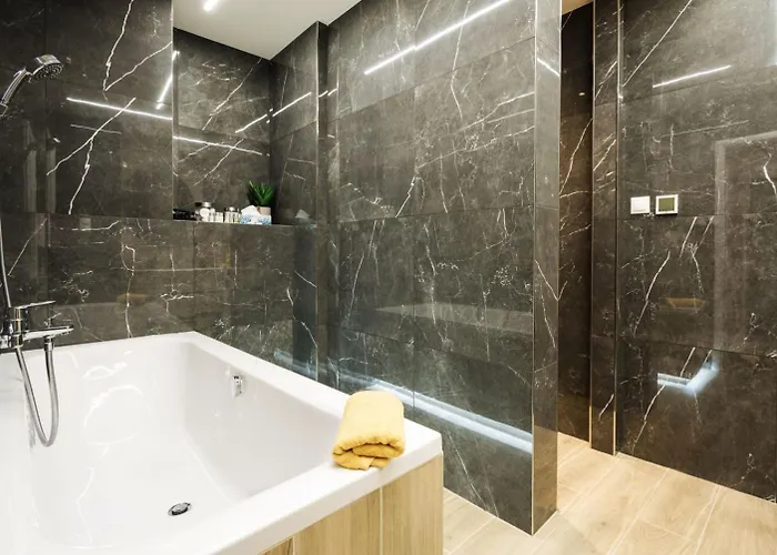 아파트 Flexihome Sk - Tolsteho - Free Parking On The Street - 2 Bedrooms